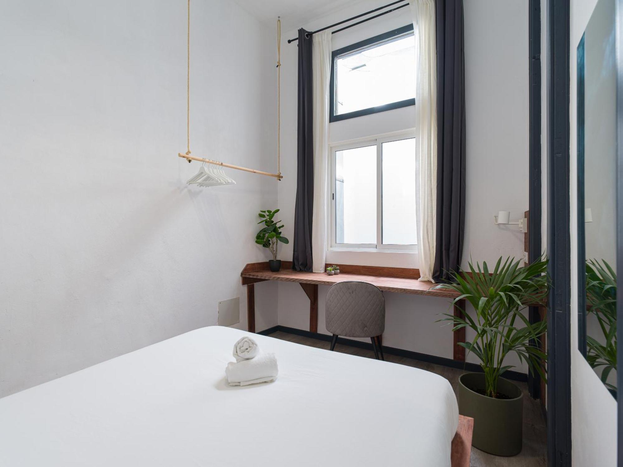 Columbus Rooftop Hostel *